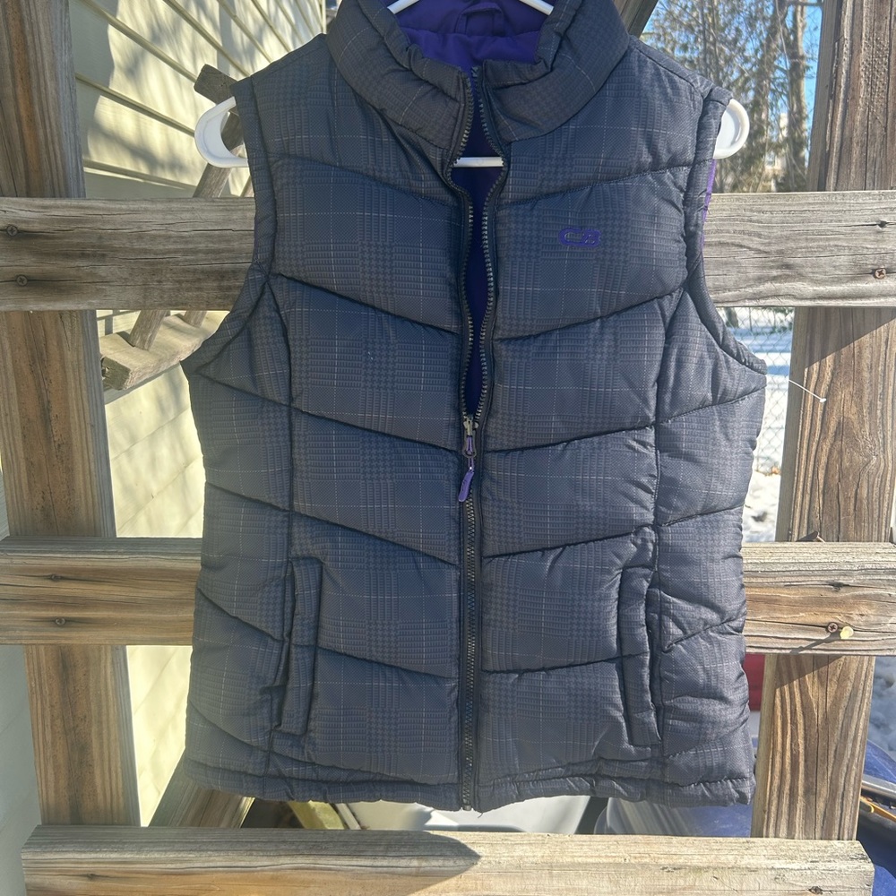 CB reversible vest